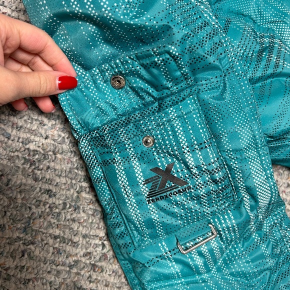 ZeroXposur Jacket - Picture 10 of 10